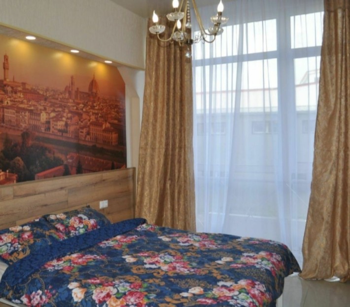 Посуточно 2к студия возле ТРЦ Французский бульвар - фото 1