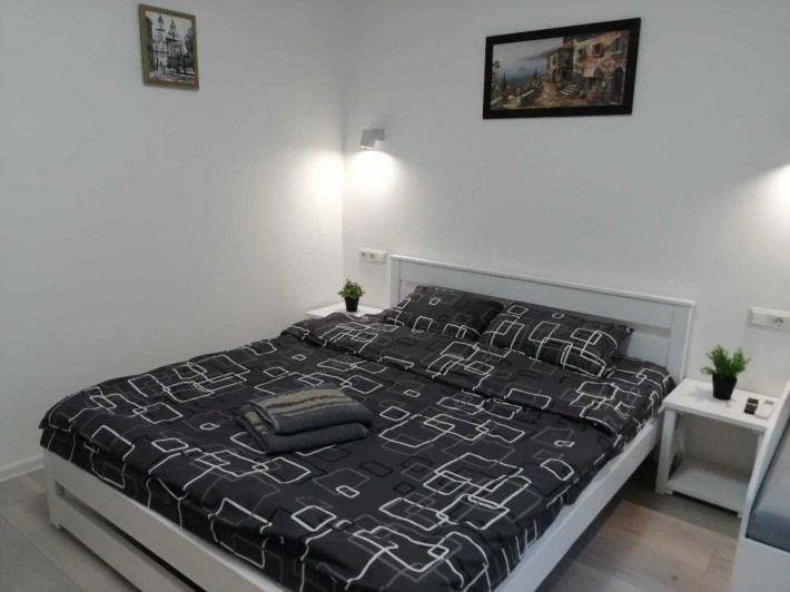 Сучасна квартра у центрі Львова, подобово, погодинно. - фото 1