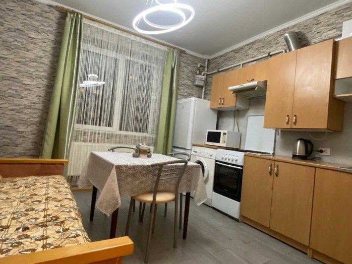 Подобова Оренда  1-кімнатної квартири - фото 1