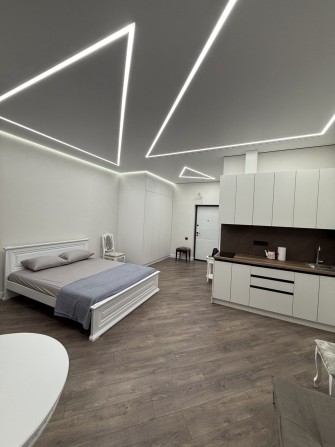 Сдам,Снять квартиру посуточно одеса центр дерибасовская люкс  центр - фото 1