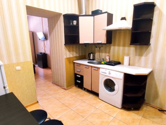 Подобово біля Оперного театра 1-кім до 3-х людей Львів