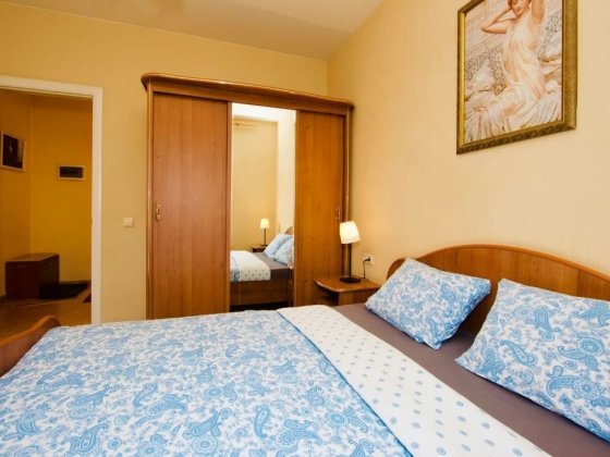 Військовий госпіталь Личаківська Чехова, Подобово,Погодинно Львів