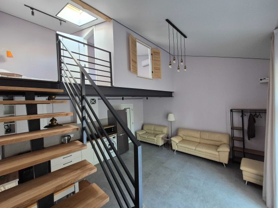 VIP Апартаменти (10 хв Площа Ринок), Дизайн. Чистота. Wi-Fi. Львів