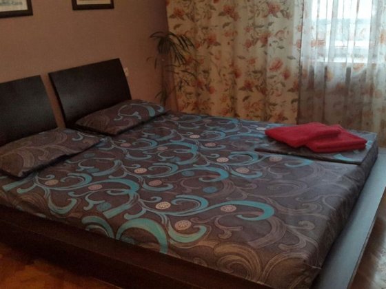 Центр.М.кловская.почасово.посуточно .ул.печерский спуск.оплата на мест Київ