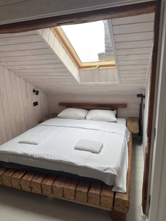 Подобова оренда затишної квартири • ЗВІТНІ ДОКУМЕНТИ • Поселення вночі - фото 1