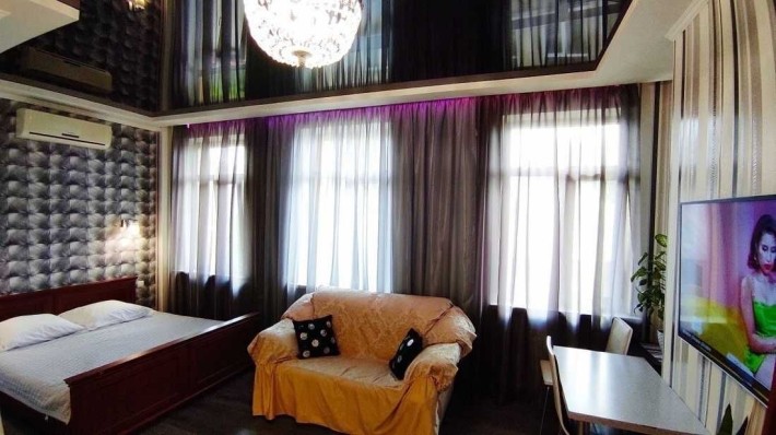 Апартаменти Левада метро квартиры посуточно подобово центр Автовокзал - фото 1