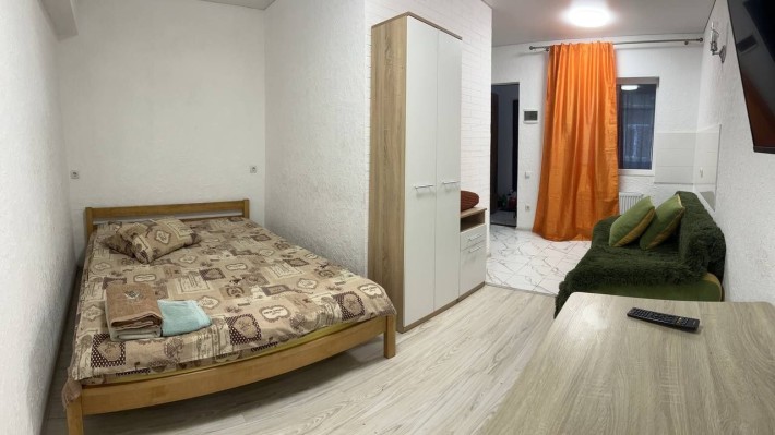 Сдам квартиру почасово, посуточно - фото 1