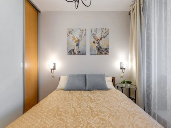 Личаківська Воєнний госпіталь,Чехова,Погодинно-Подобово