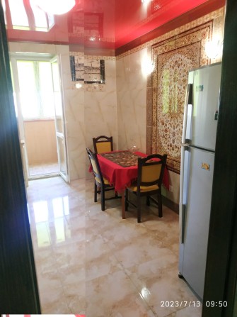 2 комнатная 70 кв/м поселок Котовского Суворовский ул Ак Сахарова - фото 1