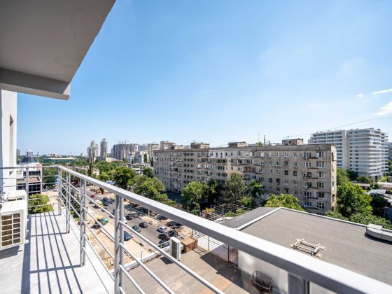 Апартаменты 5 фонтана ЖК 5 элемент посуточно/помесячно/2014 Одесса