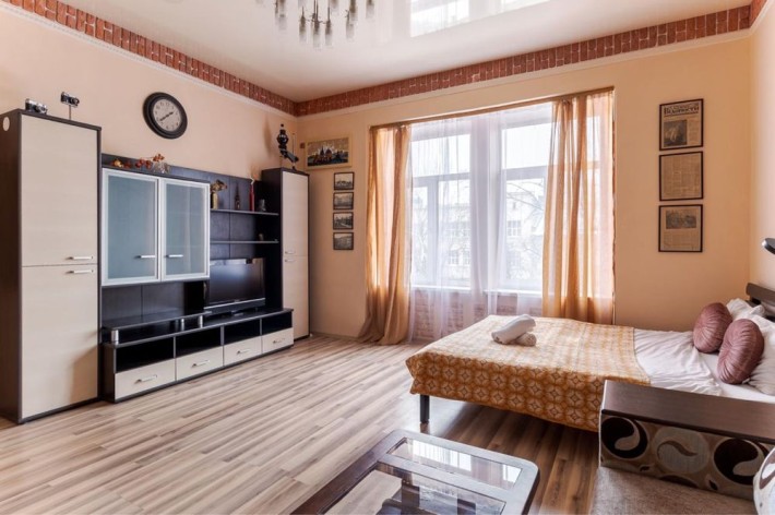 СУПЕР ЛОКАЦІЯ /// Подобово квартира на площі Данила Галицького ЦЕНТР - фото 1