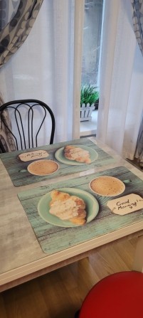 ЦЕНТР ,СДАЁТСЯ ПОСУТОЧНО от хозяина , прекрасная локация! - фото 1