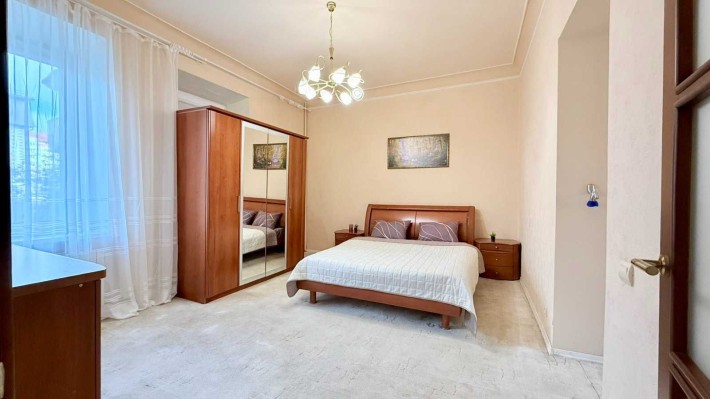 Двокімнатна квартира/ Метро Ярослава Мудрого - фото 1