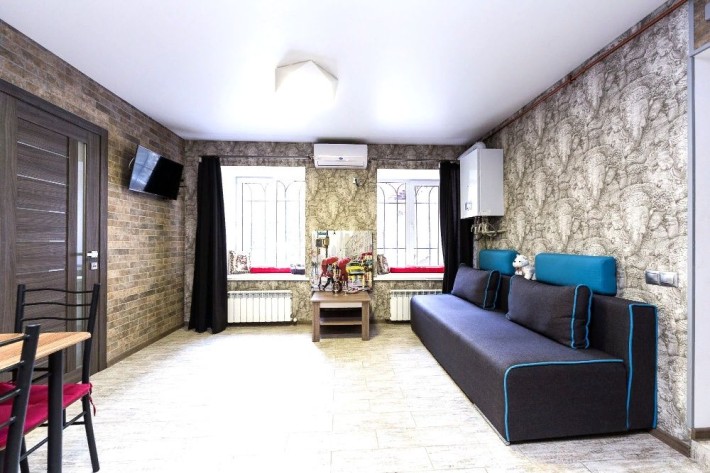 Здам подобово затишну квартиру в Центрі міста - фото 1