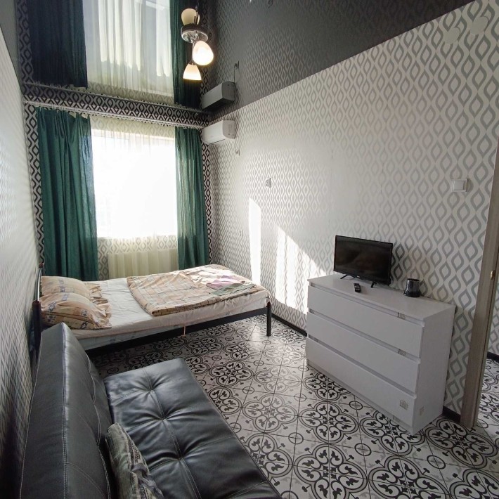 Посуточно СВЕТ НЕ ОТКЛЮЧАЮТ,ЖК Лузановский парк,об.больница,Куяльник - фото 1