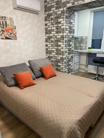 Подобово/ погодинноЮжд, Хол. Гора, Центр. Метро 2 мин. Работаем! - фото 1