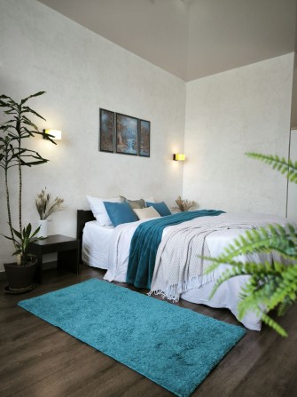 Подобово Своя 1км 3эт Аркадия рядом Большая застекл.Лоджия-комната - фото 1