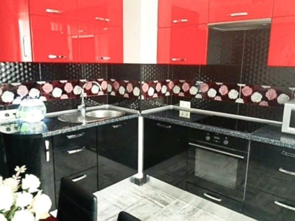 Сдам посуточно свою 1 комнатную квартиру,Таирова Радужный - фото 1