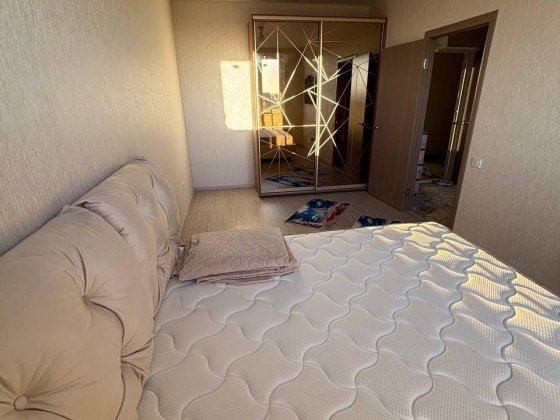 7 Небо здам затишну 1-кімнатну квартиру подобово ( ринок 7 км) Авангард