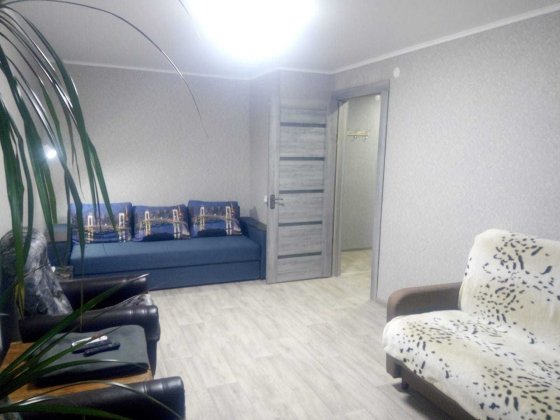 Квартира подобово Тростянець