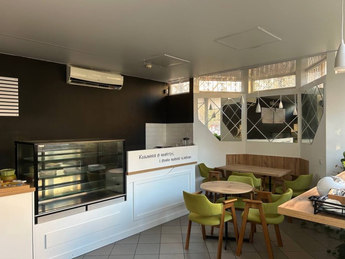 Оренда приміщення просп.Соборності,30а! - фото 1