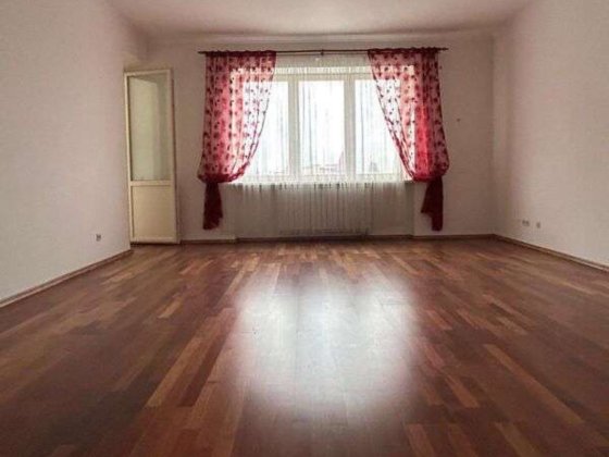 Продаж 3-к квартири  просп. Володимира Івасюка 6б Киев