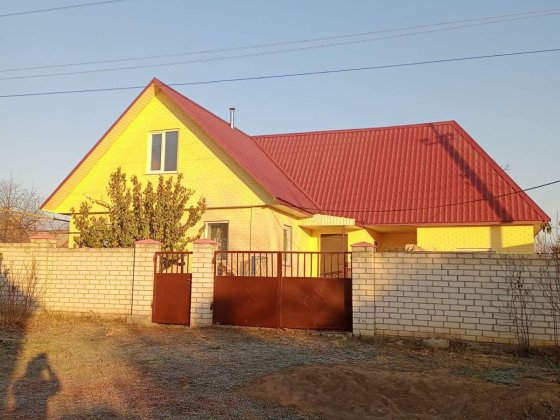 продам будинок 14 мк-рн Олександрія