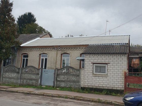 Продам частину будинку. Бердичів