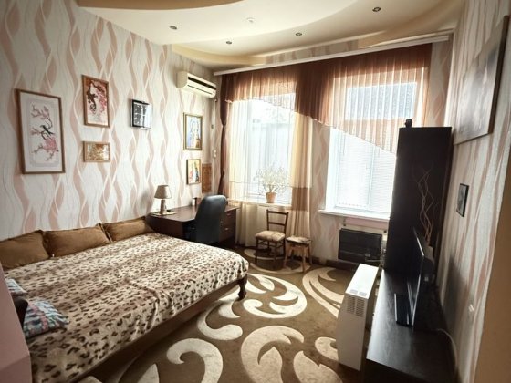 Продам будинок з ремонтом, вул. Ульянова 4 Олександрія