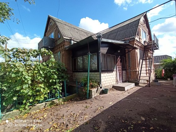 Продам добротний будинок Бердичів