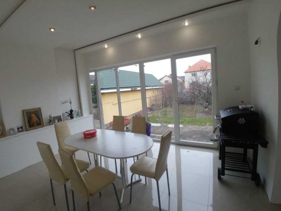 Продам будинок м.Берегове біля термальних басейнів Берегово