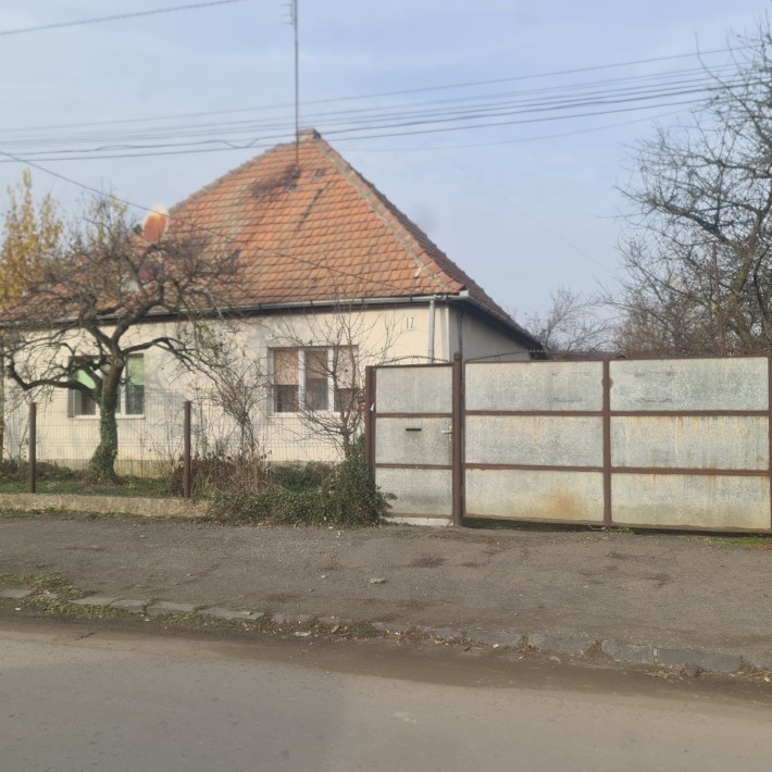 Продається будинок в м.Берегове. - фото 1