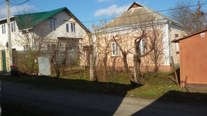 Продам будинок в центрі Василькова, вул. Нова - фото 1