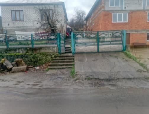 Продам будинок в нормальну стані - фото 1