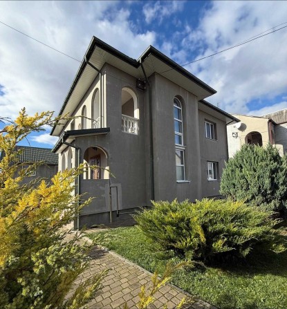 Продаж 2-х поверхового будинку у м.Володимир із власною лазнею - фото 1