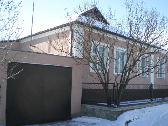 Будинок з меблями і технікою - фото 1