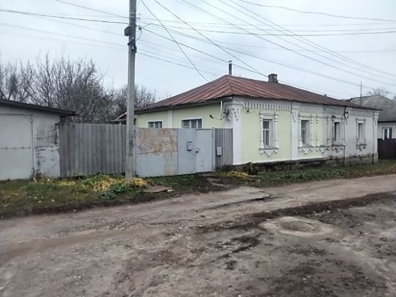 Власник Продам півбудинку 90 м2 в центрі Глухова Глухов