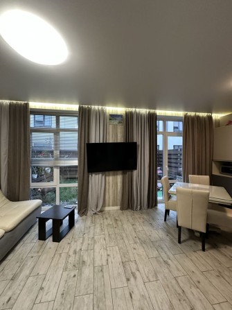 Таунхаус з ремонтом , меблями і технікой . Є-Оселя . Сертифікат - фото 1