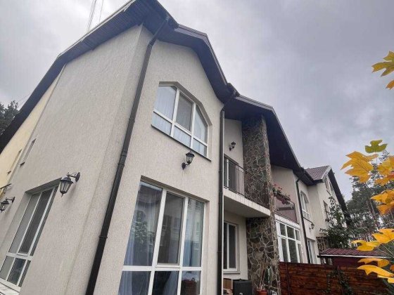 Продам Таунхаус з Якісним Ремонтом Поруч з парком Щасливий Топ Локація Гостомель