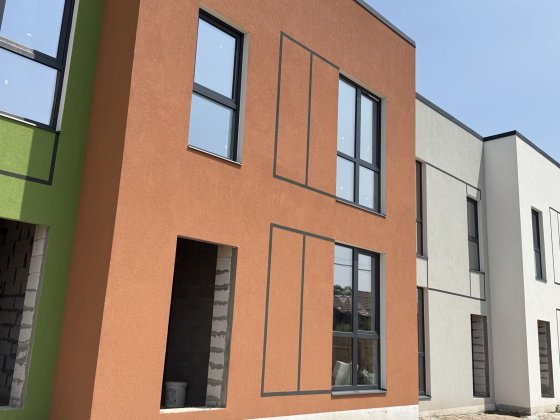 Таун 82м2 с наполнением.РАССРОЧКА 24 мес, напроти Бучанського парку Гостомель