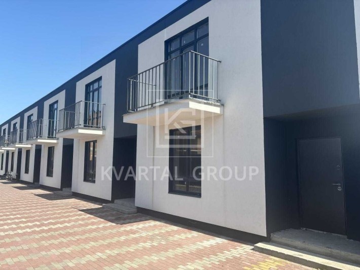 БЕЗ КОМІСІЇ! ТаунХаус з ремонтом і меблями. ТОП локація. Поруч ЛІс - фото 1