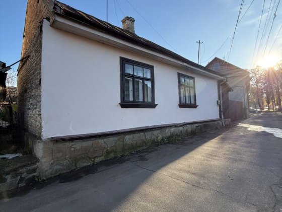 Продаж будинку в центрі Дубно|під ремонт Дубно
