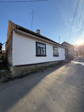Продаж будинку в центрі Дубно|під ремонт - фото 1