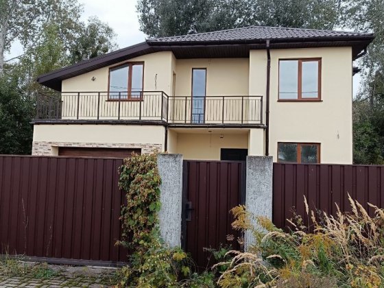 Будинок з новим ремонтом ніхто не жив! 250м2, 6 соток є камін, гараж! Гостомель