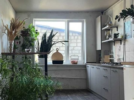 Продам добротный дом г.Змиев, с. Чемужовка Зміїв