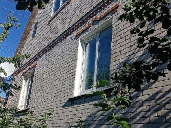 Трехуровневый дом в Змиеве Зміїв