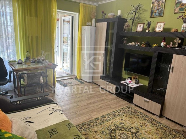 БЕЗ КОМІСІЇ! ТаунХаус з ремонтом і меблями. ТОП локація - фото 1