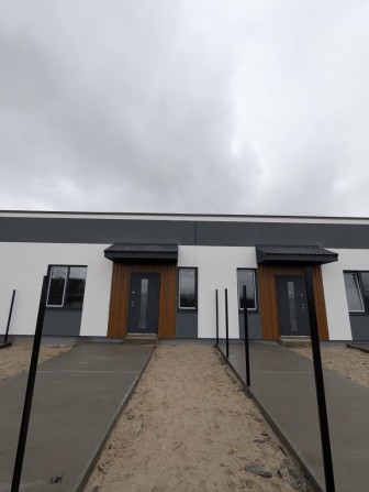 Продаж будинку з початковим ремонтом (таунхаус) - фото 1