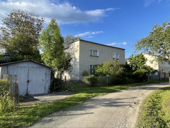 Продам будинок біля парку Калуш