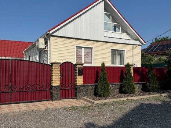 Будинок , приватна ділянка Кам'янка